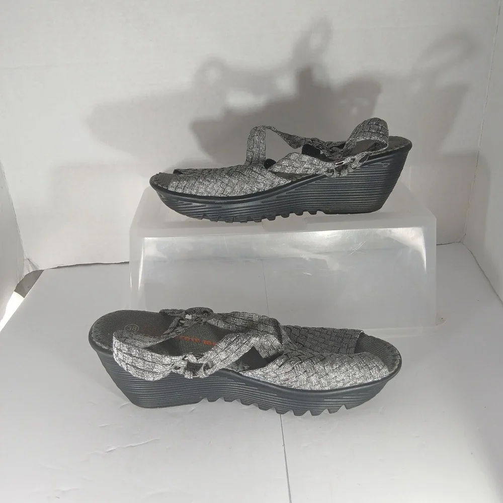 Bernie Mev Wedge Sandals 38 Silver Black Metallic Woven Elastic Platform Comfort